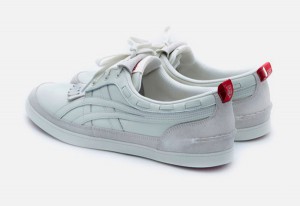 Белые кроссовки Onitsuka Tiger Carrack