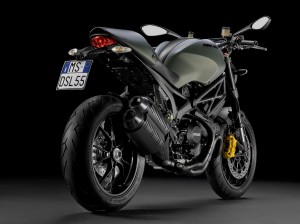 Мотоцикл Ducati Monster x Diesel (вид сзади)