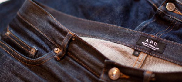 Мужские джинсы A.P.C. New Standard из raw денима